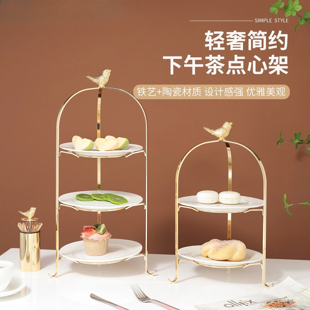 Photography Lighting For Food - Piatto in ceramica color oro chiaro